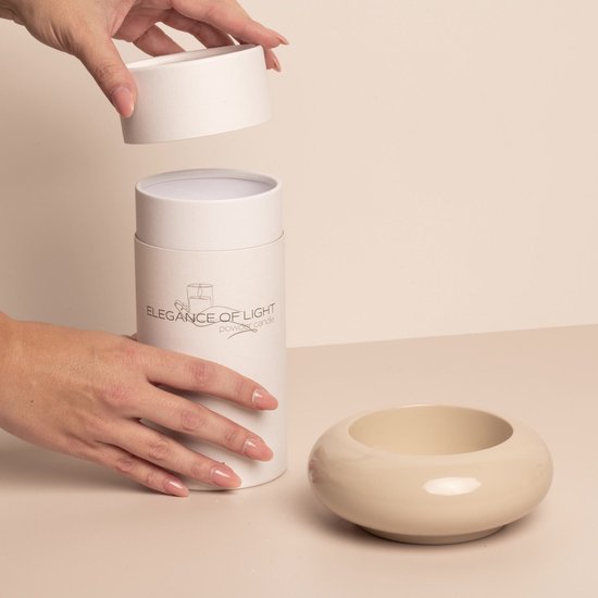 Elegance of Light powder candle 330gram wit