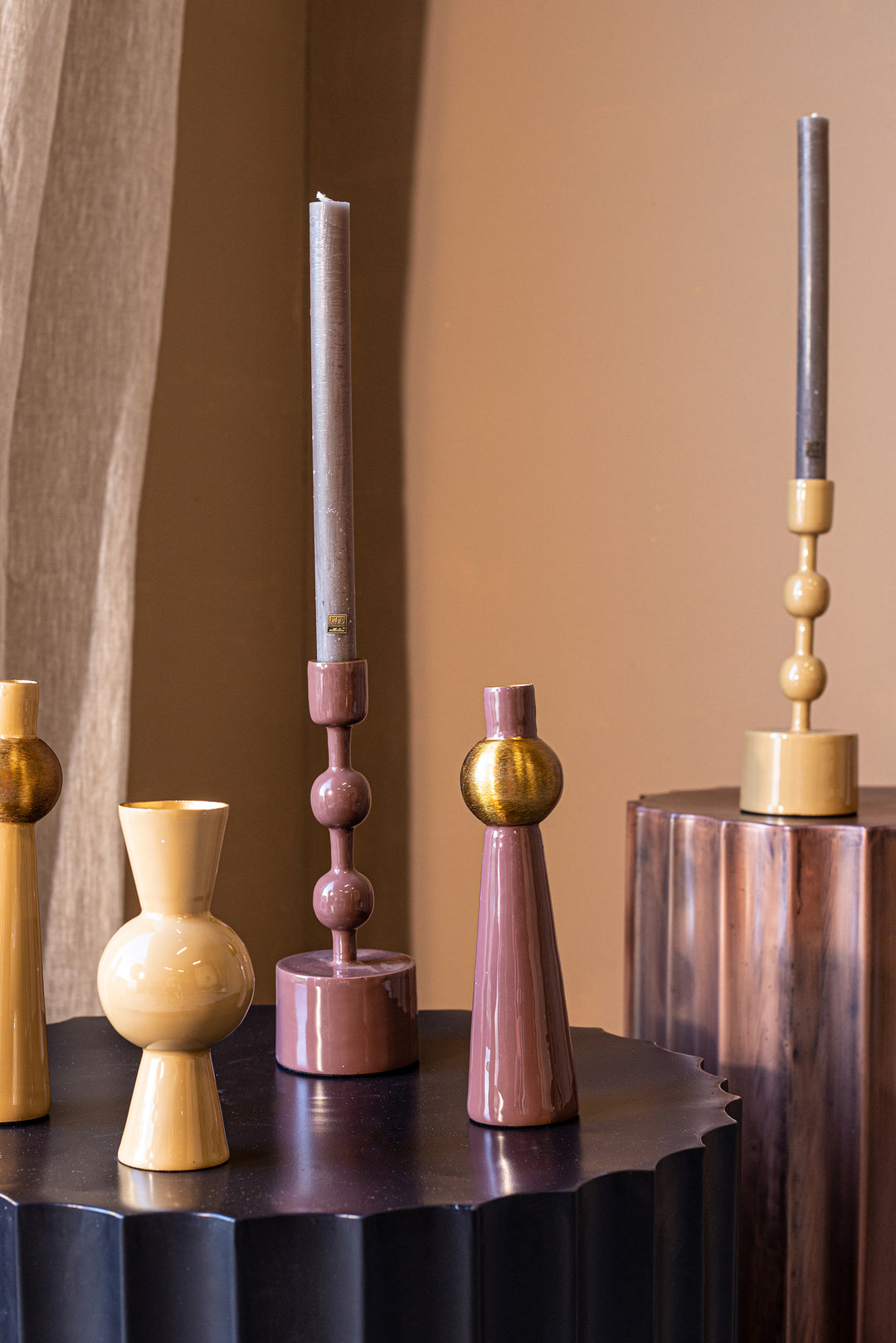 PTMD Marlijn Red iron kandelaar