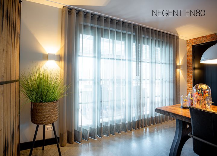 Welkom in Onze Exclusieve Gordijnen Showroom () Welkom in Onze Exclusieve Gordijnen Showroom